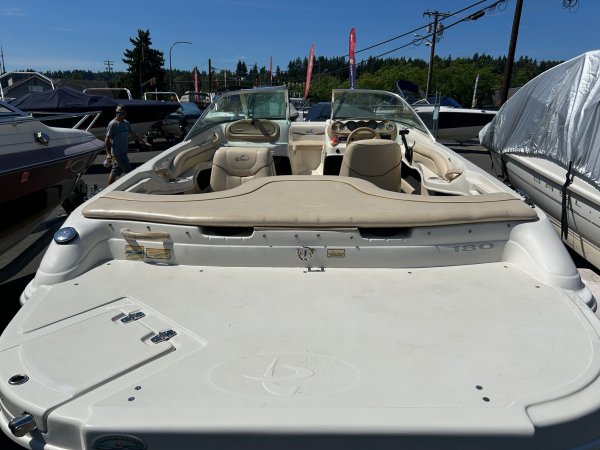 Pre-Owned 2000  powered Power Boat for sale